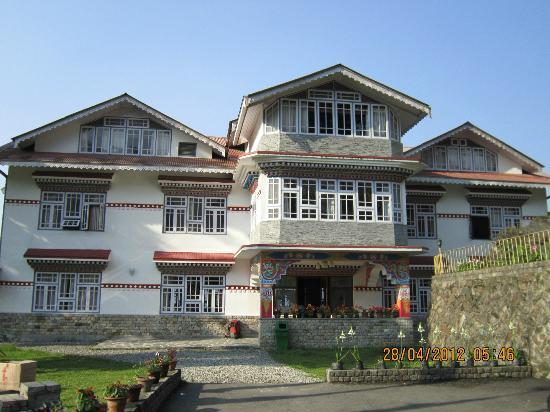 hotel-img